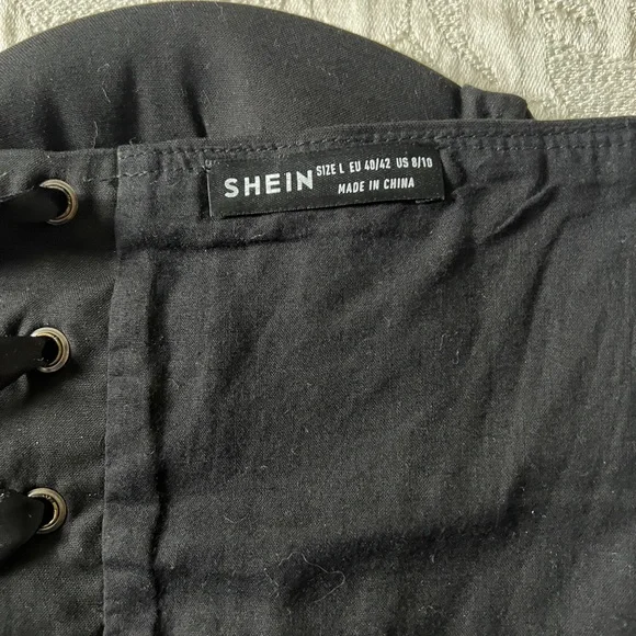 SHEIN Black corset style top - Picture 5 of 7